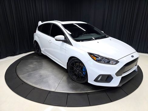 Used 2017 Ford Focus RS AWD/4WD image 55