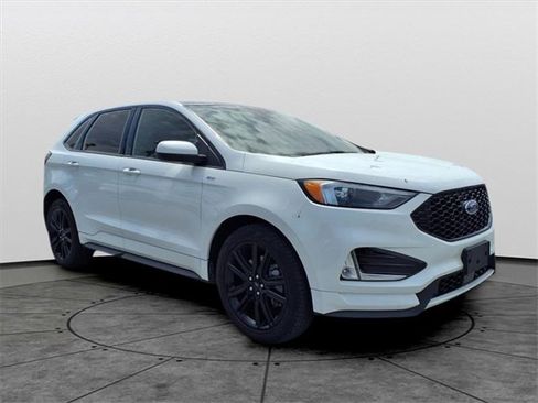 Used 2022 Ford Edge ST-Line image 3