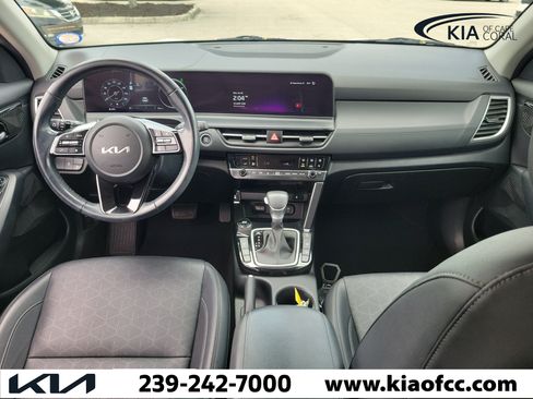 Certified 2024 Kia Seltos EX AWD/4WD image 15