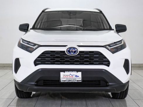 Used 2024 Toyota RAV4 LE image 3