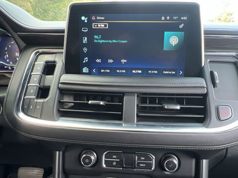 Used 2023 Chevrolet Tahoe LT image 17