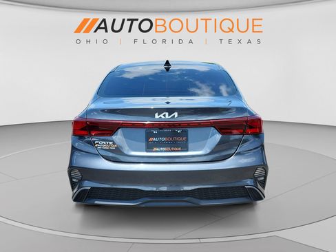 Used 2023 Kia Forte LXS FWD image 4