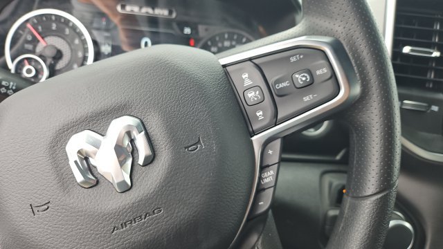 New 2026 RAM 1500 Express AWD/4WD image 11