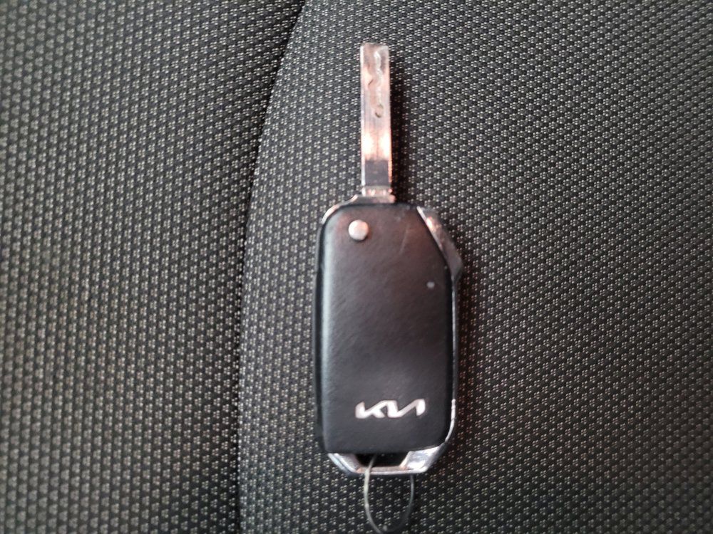 Used 2023 Kia Forte LXS FWD image 32