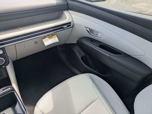 New 2026 Hyundai Tucson Blue SE AWD/4WD image 17