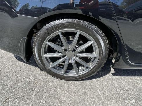 Used 2010 Acura TSX V6 Sedan image 5