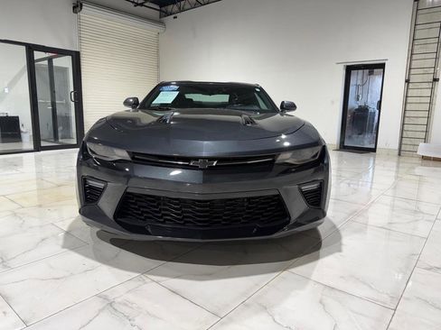 Used 2016 Chevrolet Camaro SS image 2