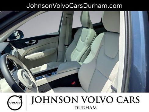 Used 2023 Volvo XC60 B5 Plus w/ Climate Package AWD/4WD image 13
