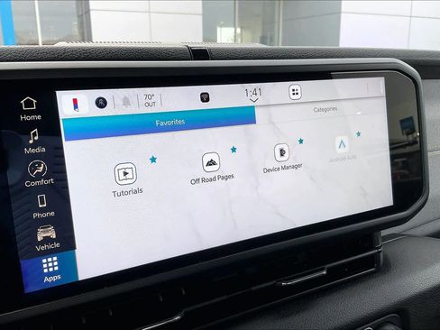 Used 2025 Jeep Wrangler Sport S image 31