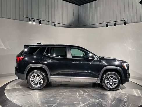 Used 2025 GMC Terrain Elevation image 36