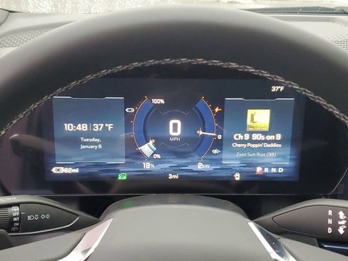 New 2026 Chevrolet Equinox EV LT FWD image 23