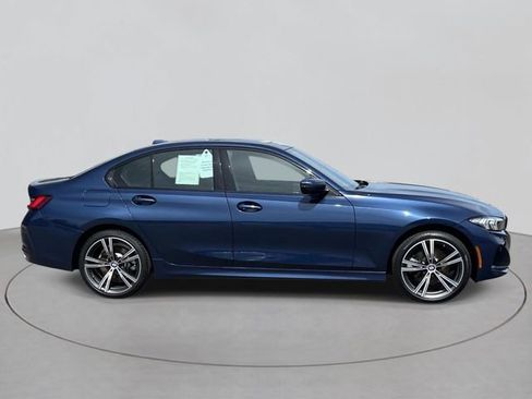 Used 2023 BMW 330i xDrive Sedan w/ Premium Package AWD/4WD image 5