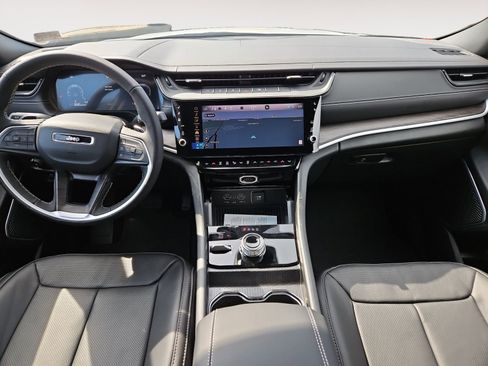 New 2026 Jeep Grand Cherokee L Limited AWD/4WD image 10