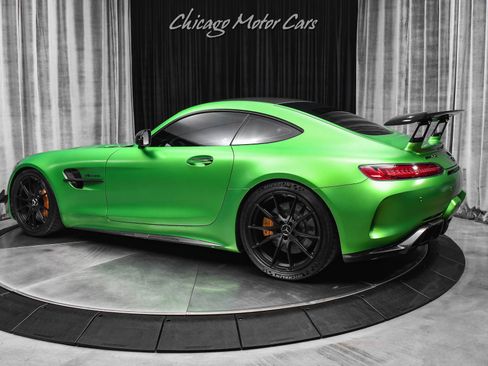 Used 2018 Mercedes-Benz AMG GT R image 3