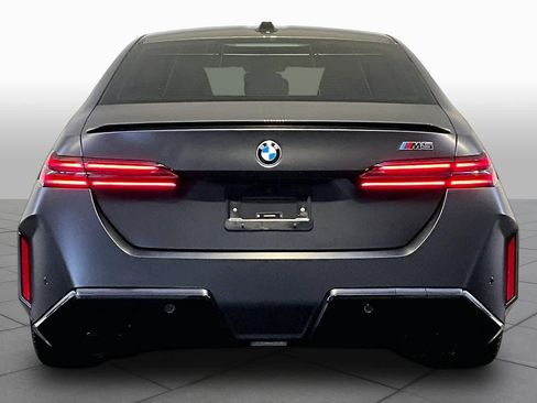 Used 2026 BMW M5 w/ Carbon Package AWD/4WD image 5