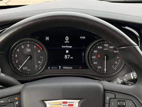 Used 2024 Cadillac XT6 Premium Luxury w/ Technology Package image 27