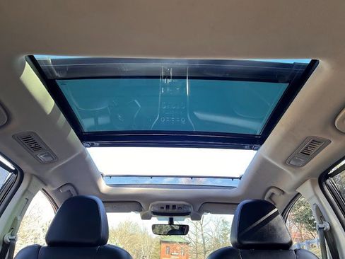 Used 2021 Subaru Ascent Limited w/ Technology Package image 47