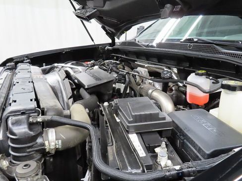 Used 2024 Chevrolet Silverado 2500 LT w/ Midnight Edition image 26