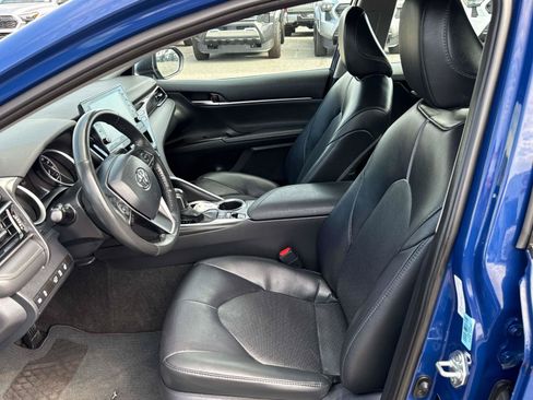 Used 2024 Toyota Camry XLE w/ Cold Weather Package FWD image 11