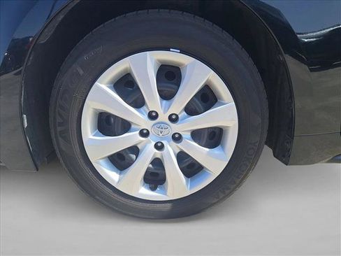 Certified 2024 Toyota Corolla LE FWD image 20