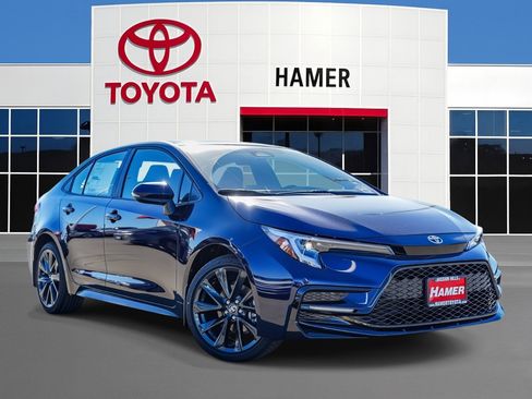 New 2026 Toyota Corolla SE image 1