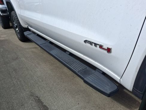 Used 2019 GMC Sierra 1500 AT4 w/ AT4 Premium Package AWD/4WD image 5