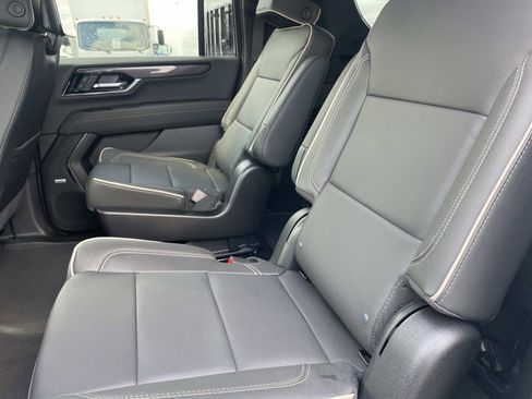 New 2026 GMC Yukon XL Elevation w/ Elevation Premium Package image 24