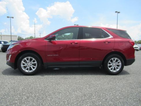 Used 2020 Chevrolet Equinox LT w/ LPO, Floor Liner Package FWD image 4