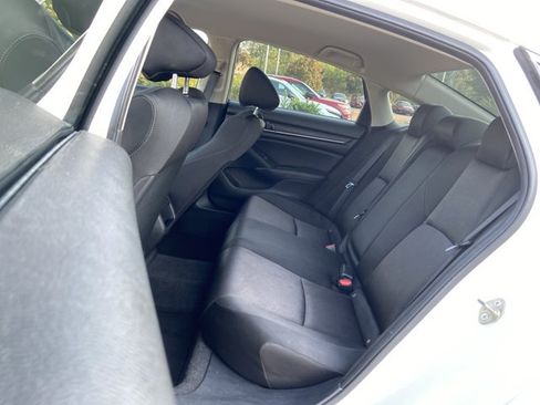 Used 2019 Honda Accord LX image 16