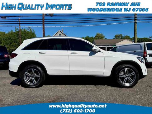 Used 2021 Mercedes-Benz GLC 300 4MATIC w/ Multimedia Package image 8