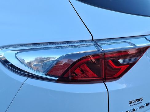 Certified 2023 Buick Enclave Essence image 29