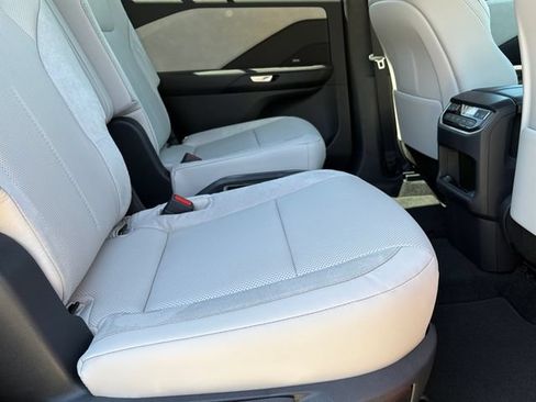 New 2026 Lexus TX 350 AWD image 21