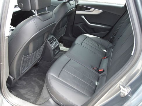 Used 2018 Audi A4 2.0T Ultra Premium w/ Convenience Package FWD image 19