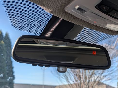 Used 2015 BMW 328i xDrive Sedan w/ Premium Package image 22