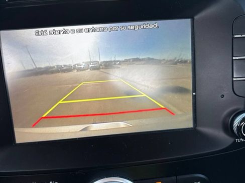 Used 2018 Kia Soul + FWD image 6