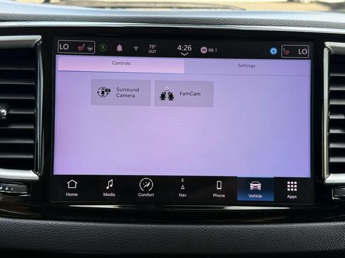 Used 2022 Chrysler Pacifica Touring-L w/ Uconnect Theater Family Group FWD image 44