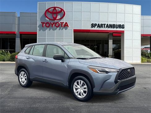Used 2023 Toyota Corolla Cross L image 1