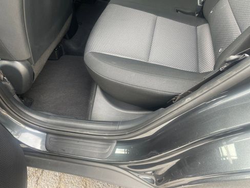 Used 2025 Kia Soul LX w/ LX Technology Package image 25