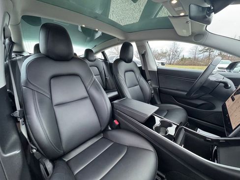 Used 2018 Tesla Model 3 Long Range image 29