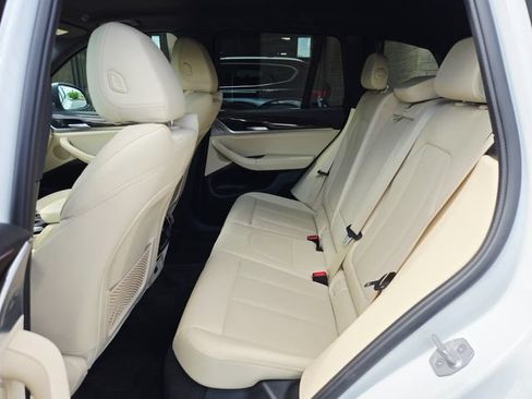 Used 2022 BMW X3 xDrive30i AWD/4WD image 17