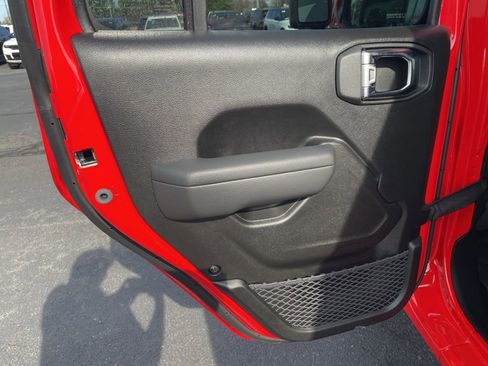 New 2026 Jeep Wrangler Sport S image 31