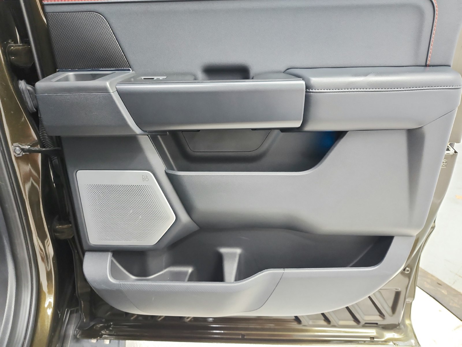 Used 2024 Ford F150 Raptor AWD/4WD image 47