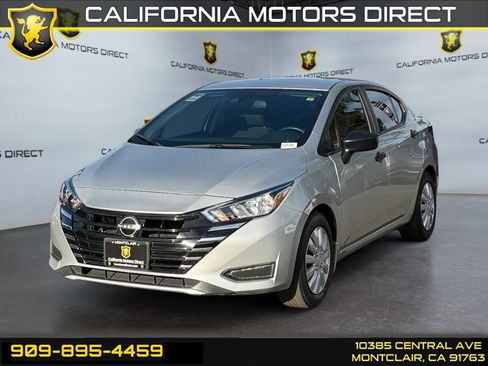 Used 2023 Nissan Versa S w/ Trunk Package image 1