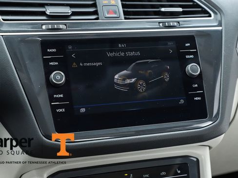 Used 2023 Volkswagen Tiguan SE image 62