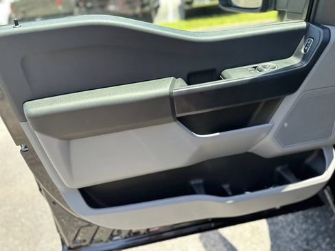 New 2025 Ford F250 XL w/ XL Chrome Package RWD image 19