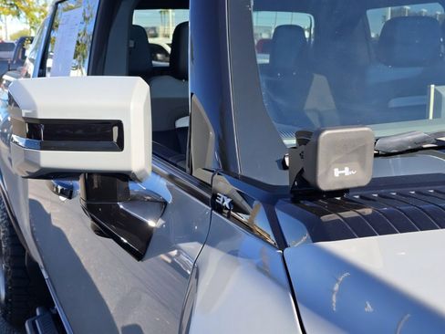 Used 2024 GMC Hummer EV 3X w/ Extreme Off-Road Package image 39