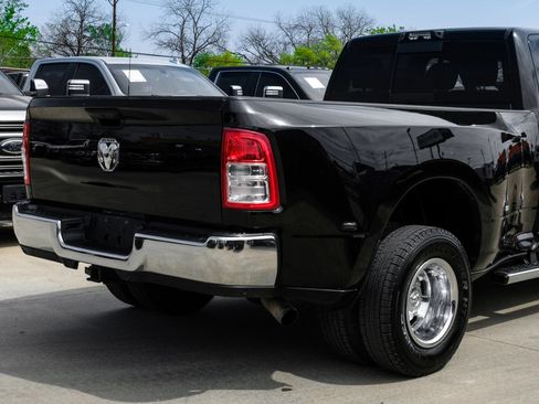 Used 2022 RAM 3500 Tradesman AWD/4WD image 12