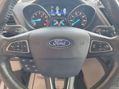Used 2017 Ford Escape Titanium AWD/4WD image 23