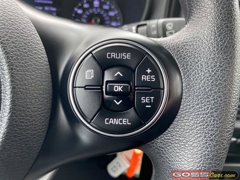 Used 2022 Kia Soul LX w/ Technology Package FWD image 17