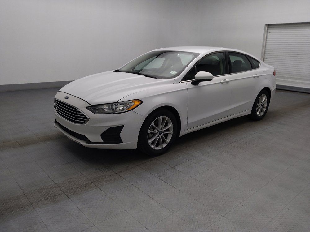Used 2020 Ford Fusion SE FWD image 2